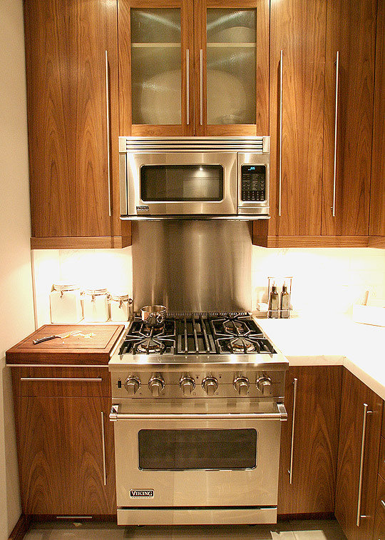 Фотография: Кухня и столовая в стиле Современный, Интерьер комнат, Советы – фото на INMYROOM