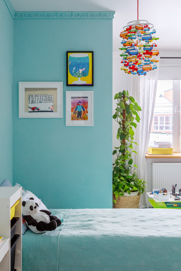 Фотография: Детская в стиле Скандинавский, Проект недели, Samsung, Таунхаус, 4 и больше, Спецпроект, интерьерный холодильник, интерьерная микроволновая печь – фото на INMYROOM