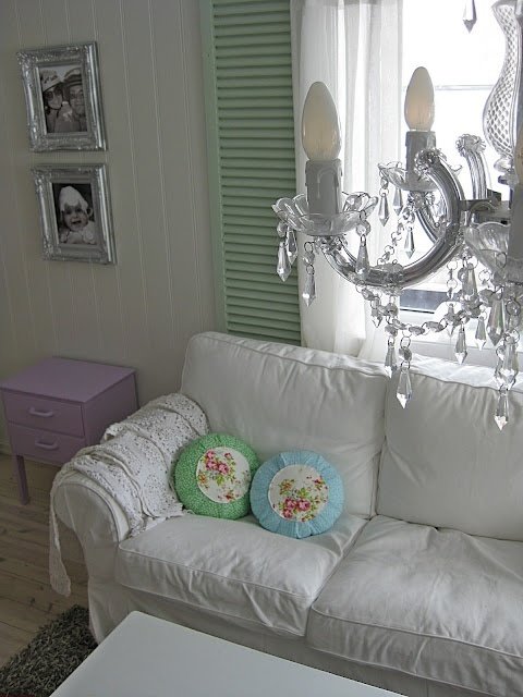 Фотография: Гостиная в стиле Прованс и Кантри, Классический, Современный, Декор интерьера, DIY, Дом, Декор дома – фото на INMYROOM