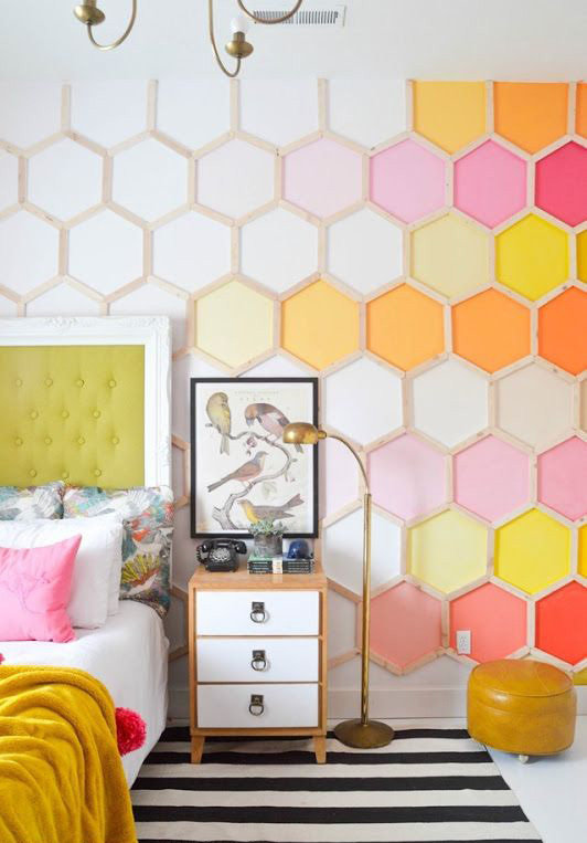 Фотография: Спальня в стиле , Декор интерьера, Цвет в интерьере, Текстиль, Картины, Желтый – фото на INMYROOM Фотография: Спальня в стиле , Декор интерьера, Цвет в интерьере, Текстиль, Картины, Желтый – фото на INMYROOM