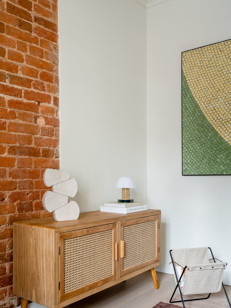 Фотография: Гостиная в стиле Лофт, Скандинавский, Эклектика, Советы, Кирпичный дом, 1 комната – фото на INMYROOM Фотография: Гостиная в стиле Лофт, Скандинавский, Эклектика, Советы, Кирпичный дом, 1 комната – фото на INMYROOM