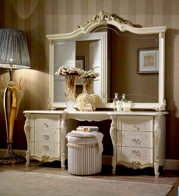 Фото из портфолио Мебель Италии Arredo Classic (спальни, гостиные, кабинеты, мягкая) – фотографии дизайна интерьеров на INMYROOM