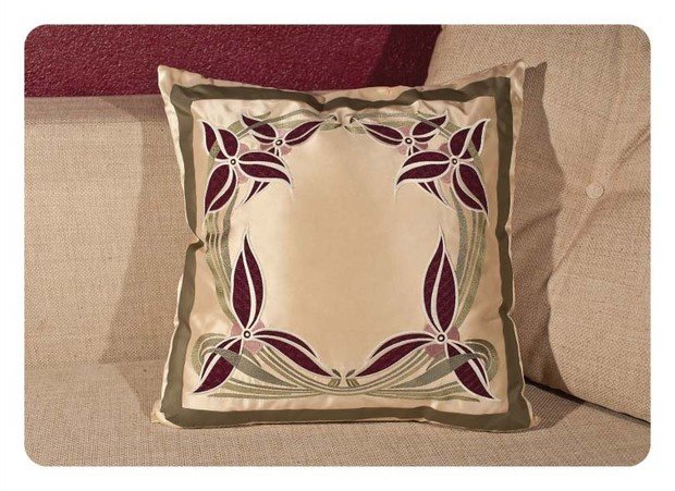 Фото из портфолио Вышивка – фотографии дизайна интерьеров на InMyRoom.ru