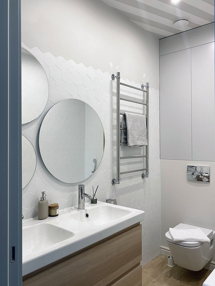 Фотография: Ванная в стиле Современный, Скандинавский, Проект недели, Дом и дача, Таунхаус, 4 и больше, Более 90 метров, Ирина Сагун – фото на INMYROOM Фотография: Ванная в стиле Современный, Скандинавский, Проект недели, Дом и дача, Таунхаус, 4 и больше, Более 90 метров, Ирина Сагун – фото на INMYROOM