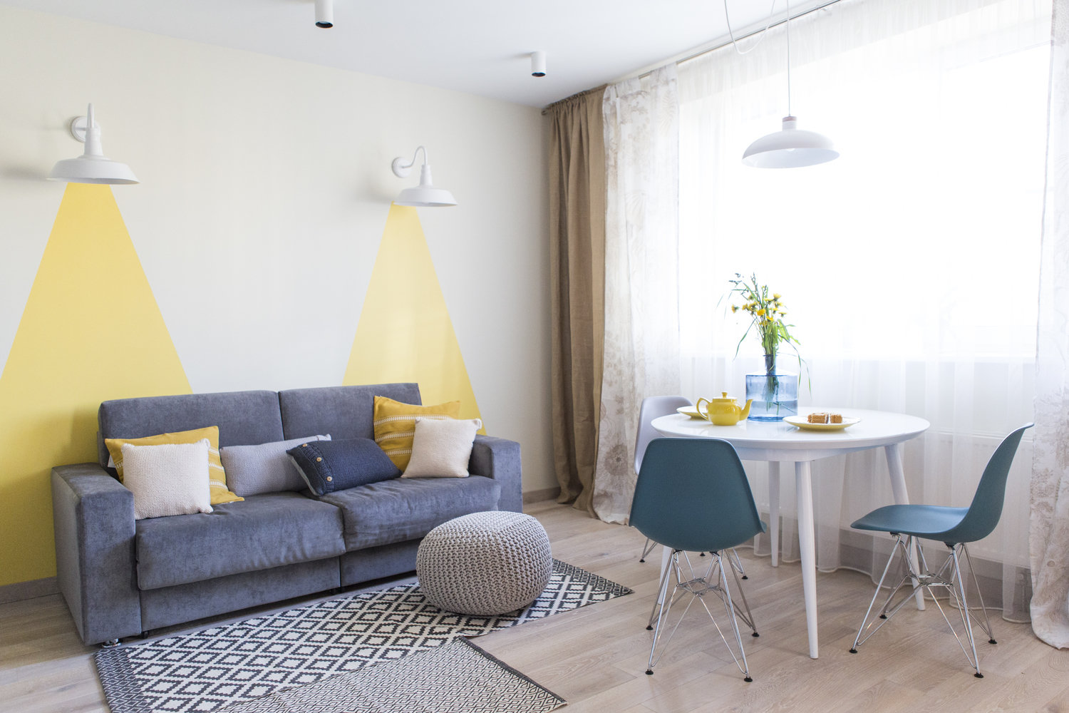 Фотография: Гостиная в стиле Скандинавский, Современный, Квартира, Проект недели, Мария Шумская, Московская область, Монолитный дом, 2 комнаты, 40-60 метров, Анна Явишкина, Sweet Home – фото на INMYROOM Фотография: Гостиная в стиле Скандинавский, Современный, Квартира, Проект недели, Мария Шумская, Московская область, Монолитный дом, 2 комнаты, 40-60 метров, Анна Явишкина, Sweet Home – фото на INMYROOM