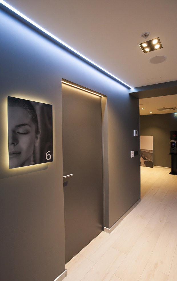 Фото из портфолио Скрытые двери INVISIBLE – фотографии дизайна интерьеров на INMYROOM
