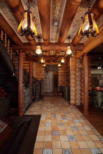 Фото из портфолио Деревянный дом 550 кв.м. в русском стиле – фотографии дизайна интерьеров на INMYROOM