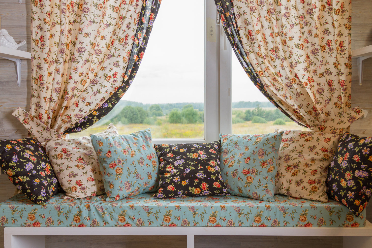 Фотография: Декор в стиле Прованс и Кантри, Спальня, Дом, Дом и дача, Новая Москва, Кирпичный дом, Надежда Носова – фото на INMYROOM Фотография: Декор в стиле Прованс и Кантри, Спальня, Дом, Дом и дача, Новая Москва, Кирпичный дом, Надежда Носова – фото на INMYROOM