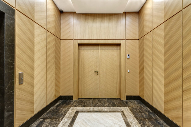 Фото из портфолио Холл в жилом доме – фотографии дизайна интерьеров на INMYROOM