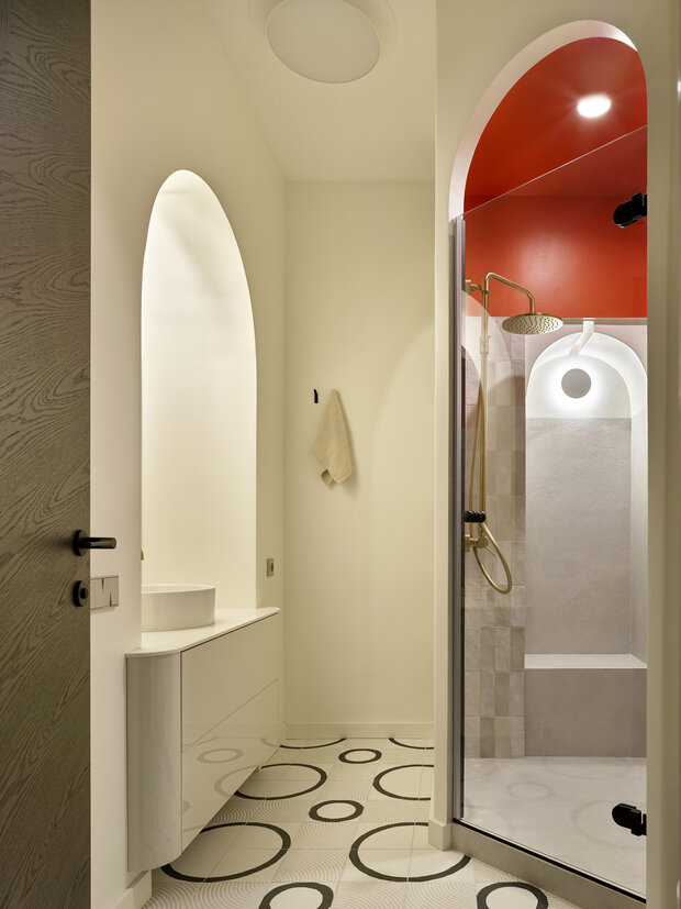 Фотография: Ванная в стиле Современный, Эклектика, Квартира, Проект дня, Москва, Сталинка, Кирпичный дом, 3 комнаты, Более 90 метров, Ирина Фролочкина, Артём Ерыков – фото на INMYROOM