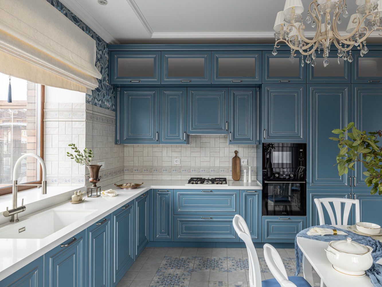 Фотография: Кухня и столовая в стиле Классический, Прованс и Кантри, Дом, Проект дня, Дом и дача, 4 и больше, Более 90 метров, Башкортостан, Ольга Маганова – фото на INMYROOM