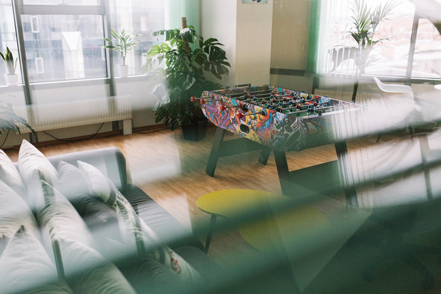 Фото из портфолио Офис компании Segmento – фотографии дизайна интерьеров на INMYROOM