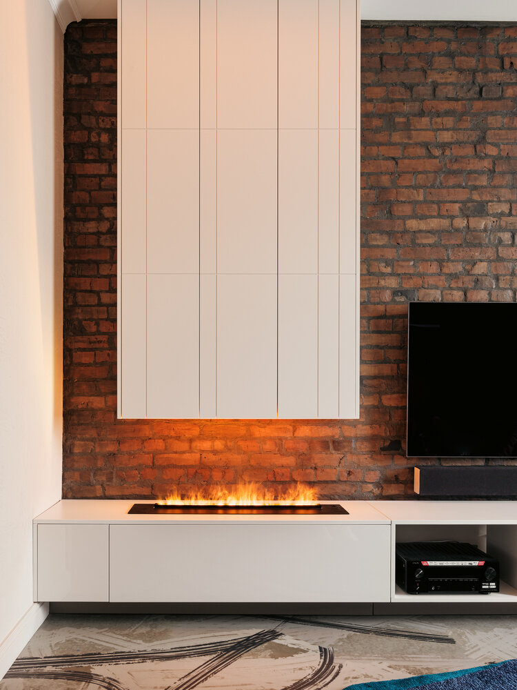 Фотография: Гостиная в стиле Современный, Квартира, Проект дня, Новосибирск, Сталинка, Кирпичный дом, 2 комнаты, 40-60 метров, Татьяна Лейтан, Винтажный, Leytan Design – фото на INMYROOM Фотография: Гостиная в стиле Современный, Квартира, Проект дня, Новосибирск, Сталинка, Кирпичный дом, 2 комнаты, 40-60 метров, Татьяна Лейтан, Винтажный, Leytan Design – фото на INMYROOM