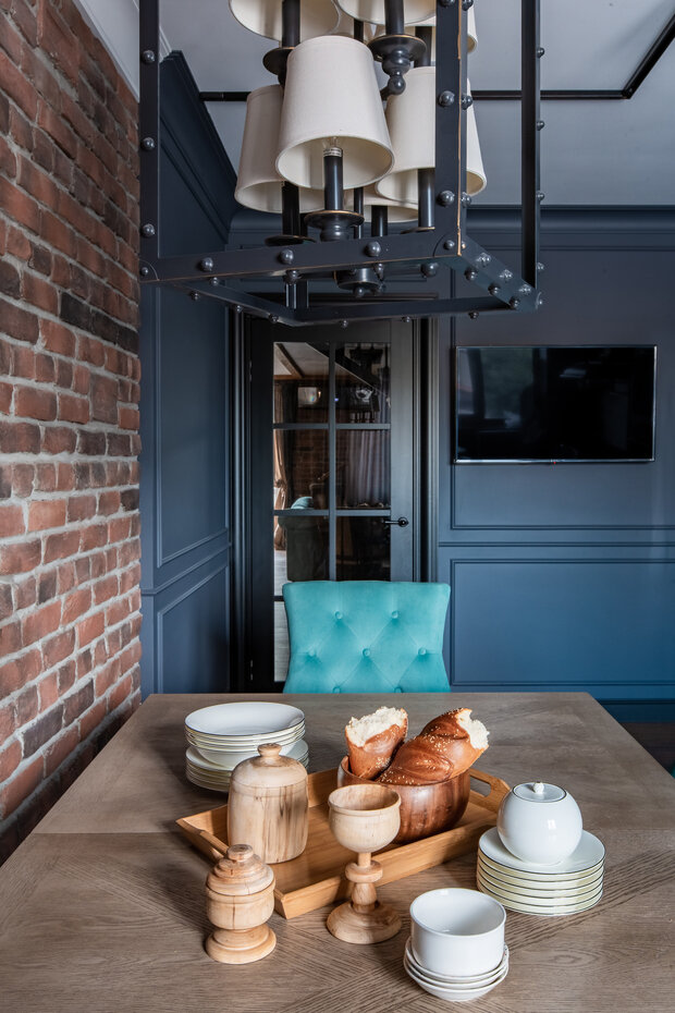 Фотография: Кухня и столовая в стиле Лофт, Современный, Эклектика, Проект дня, Таунхаус, Кирпичный дом, 3 комнаты, Более 90 метров, современный с элементами лофта, Оренбург, Евгения Черепанова – фото на INMYROOM