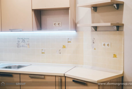 Современная кухня с развернутым углом