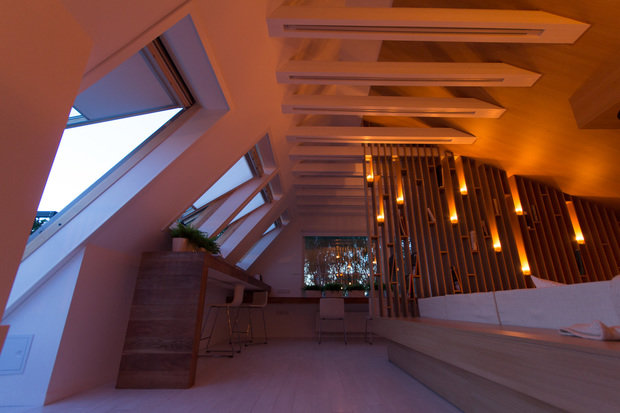 Фотография: Гостиная в стиле Лофт, IKEA, Мансарда – фото на INMYROOM