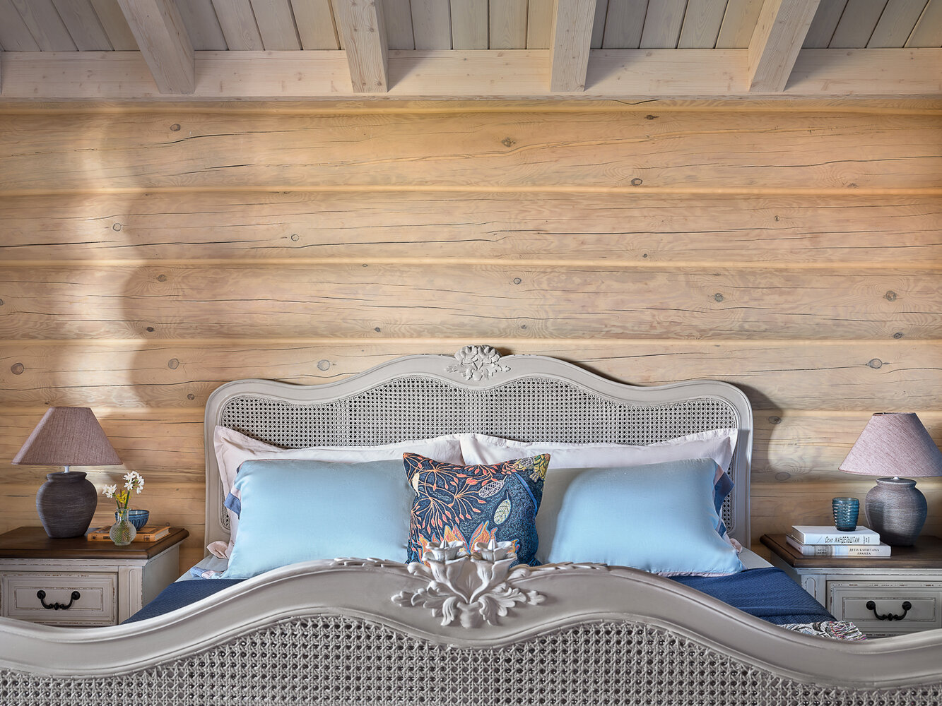 Фотография: Спальня в стиле Прованс и Кантри, Винтажный, Дом, Проект недели, Дом и дача, Ирина Васильева, 4 и больше, Более 90 метров, студия SVETLITSA, Калязин, Александра Лапина – фото на INMYROOM