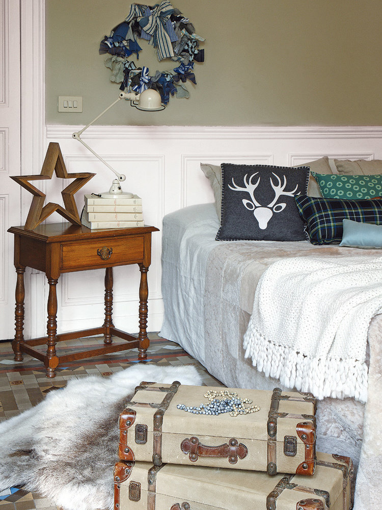 Фотография: Спальня в стиле Прованс и Кантри, Эклектика, Декор интерьера, Квартира, Дом, Праздник, Дома и квартиры – фото на INMYROOM Фотография: Спальня в стиле Прованс и Кантри, Эклектика, Декор интерьера, Квартира, Дом, Праздник, Дома и квартиры – фото на INMYROOM