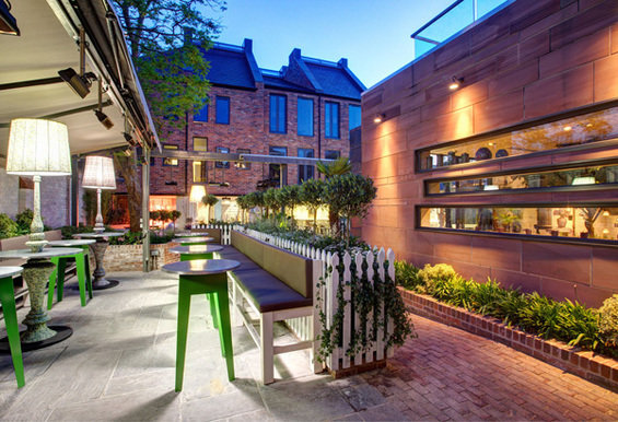 Фотография: Терраса в стиле Современный, Эклектика, Дома и квартиры, Городские места, Отель – фото на INMYROOM