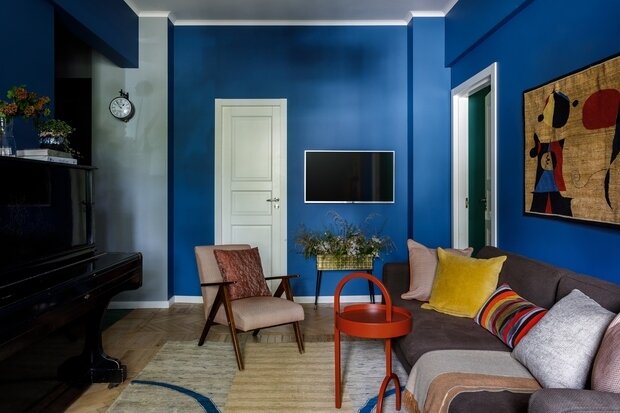 Фотография: Гостиная в стиле Современный, Эклектика, Винтажный, Квартира, Проект недели, Москва, Сталинка, Кирпичный дом, 3 комнаты, 60-90 метров, I-410, Ольга Рюкина – фото на INMYROOM