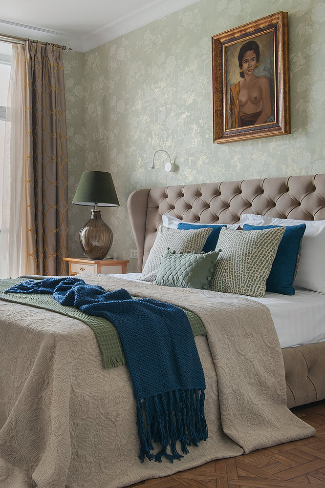 Фотография: Спальня в стиле Прованс и Кантри, Классический, Эклектика, Квартира, Переделка, Москва, эклектика в нитерьере, Сталинка, 2 комнаты, 60-90 метров, Музыченко Елена, Святодух Марина, современная классика – фото на INMYROOM Фотография: Спальня в стиле Прованс и Кантри, Классический, Эклектика, Квартира, Переделка, Москва, эклектика в нитерьере, Сталинка, 2 комнаты, 60-90 метров, Музыченко Елена, Святодух Марина, современная классика – фото на INMYROOM