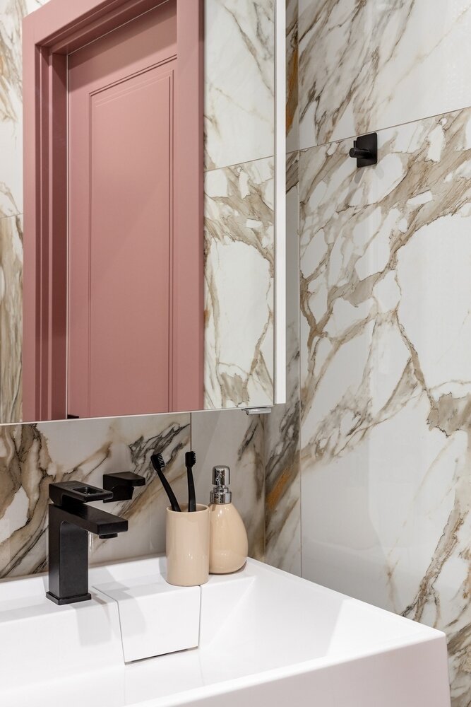 Фотография: Ванная в стиле Современный, Малогабаритная квартира, Квартира, Студия, Проект недели, Москва, Монолитный дом, до 40 метров, Сара Михайлова – фото на INMYROOM Фотография: Ванная в стиле Современный, Малогабаритная квартира, Квартира, Студия, Проект недели, Москва, Монолитный дом, до 40 метров, Сара Михайлова – фото на INMYROOM