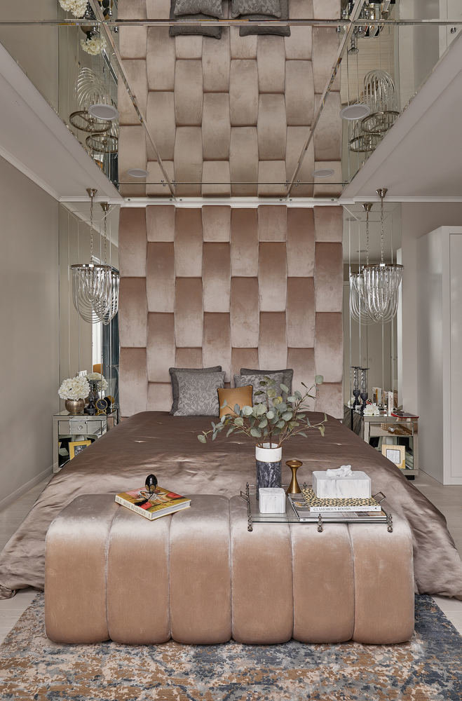 Фотография: Спальня в стиле Классический, Современный, Эклектика, Проект недели, Таунхаус, 4 и больше, Более 90 метров, Ектерина Реброва, Елена Поворова, Бюро Home Emotions – фото на INMYROOM Фотография: Спальня в стиле Классический, Современный, Эклектика, Проект недели, Таунхаус, 4 и больше, Более 90 метров, Ектерина Реброва, Елена Поворова, Бюро Home Emotions – фото на INMYROOM