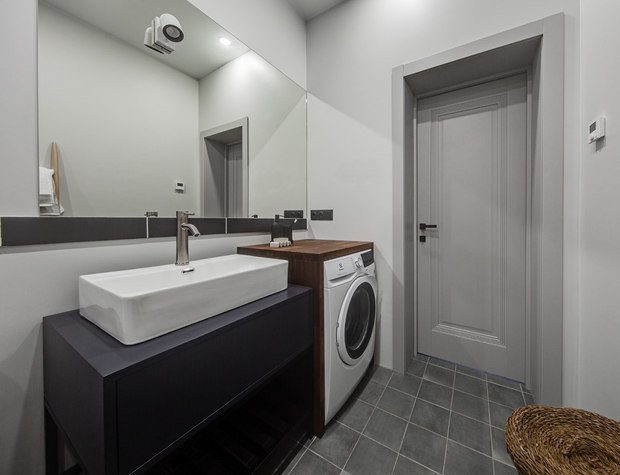 Фотография: Ванная в стиле Скандинавский, Дом, Проект недели, Дача, Дом и дача, Московская область, 4 и больше, Более 90 метров, Ксения Налетова – фото на INMYROOM