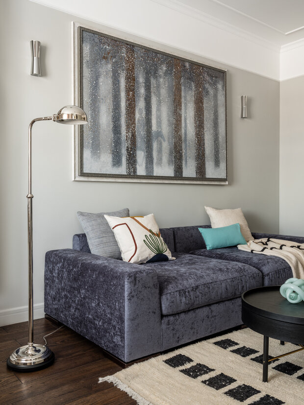 Фотография: Гостиная в стиле Классический, Современный, Эклектика, Квартира, Проект дня, Москва, 4 и больше, Более 90 метров, Татьяна Казанцева – фото на INMYROOM