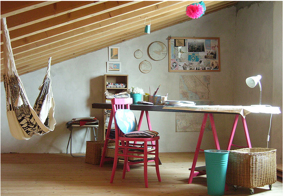 Фотография: Кабинет в стиле Прованс и Кантри, Эклектика, Декор интерьера, Декор дома, Гамак – фото на INMYROOM