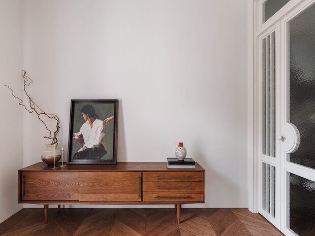 Фотография: Гостиная в стиле Классический, Современный, Квартира, Проект дня, Москва, Сталинка, 2 комнаты, 40-60 метров, Винтажный, Planka – фото на INMYROOM