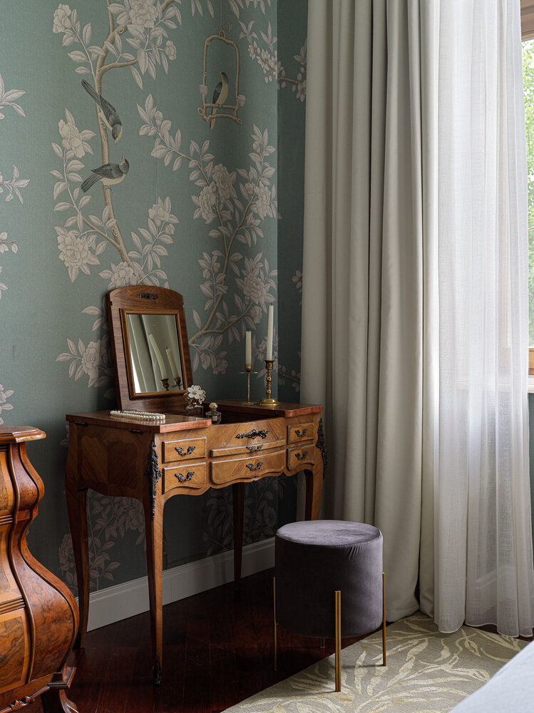 Фотография: Спальня в стиле Классический, Современный, Эклектика, Винтажный, Квартира, Проект недели, Москва, 4 и больше, Более 90 метров, Ольга Комарова, Komarova Interiors – фото на INMYROOM