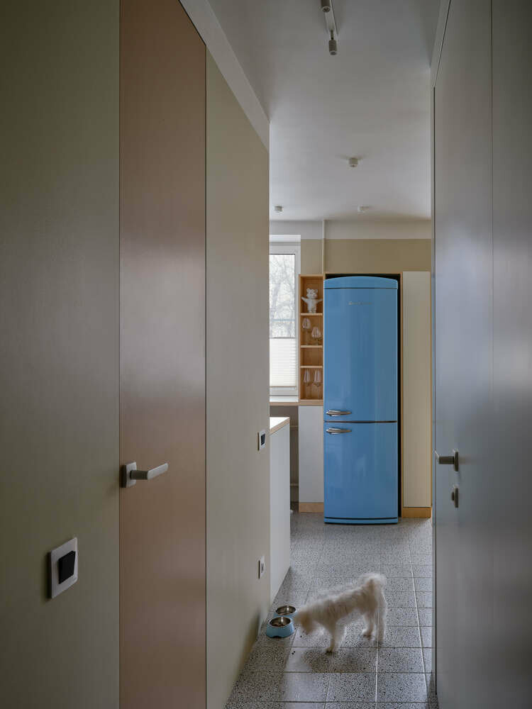 Фотография: Прихожая в стиле Современный, Минимализм, Малогабаритная квартира, Квартира, Проект недели, Москва, Хрущевка, Кирпичный дом, 2 комнаты, до 40 метров, Надежда Полякова – фото на INMYROOM Фотография: Прихожая в стиле Современный, Минимализм, Малогабаритная квартира, Квартира, Проект недели, Москва, Хрущевка, Кирпичный дом, 2 комнаты, до 40 метров, Надежда Полякова – фото на INMYROOM