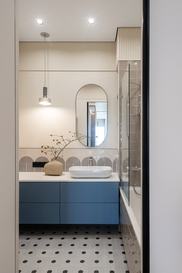 Фотография: Ванная в стиле Современный, Квартира, Проект дня, Москва, 3 комнаты, 60-90 метров, Анна Коробко, Дмитрий Коробко – фото на INMYROOM