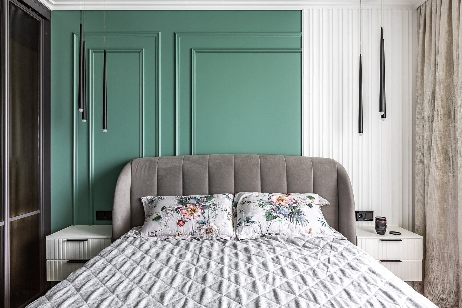 Фотография: Спальня в стиле Классический, Современный, Квартира, Проект недели, 3 комнаты, 60-90 метров – фото на INMYROOM Фотография: Спальня в стиле Классический, Современный, Квартира, Проект недели, 3 комнаты, 60-90 метров – фото на INMYROOM