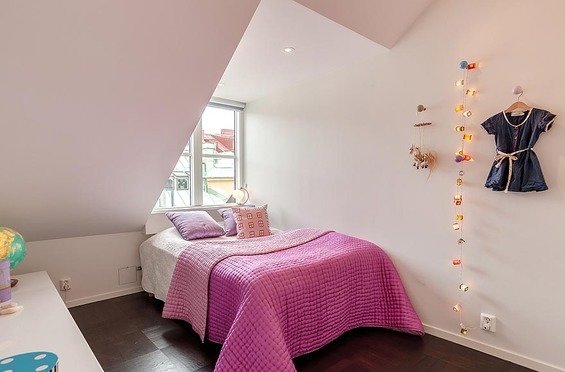 Фотография: Детская в стиле Прованс и Кантри, Декор и DIY, Квартира, Дома и квартиры, Пентхаус, Стокгольм, Мансарда – фото на INMYROOM