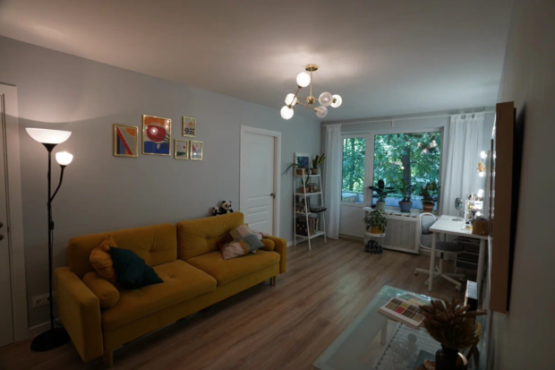 Фотография: Гостиная в стиле Скандинавский, Ремонт на практике, ремонт хрущевки, Хрущевка, 40-60 метров, интерьер хрущевки – фото на INMYROOM