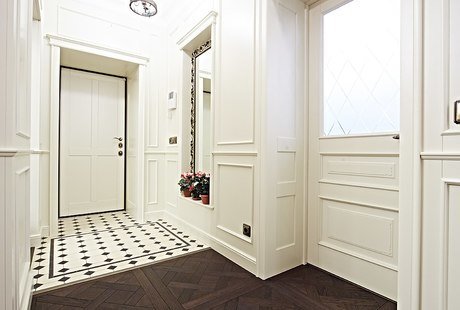 Белые классические двери Брянский лес
