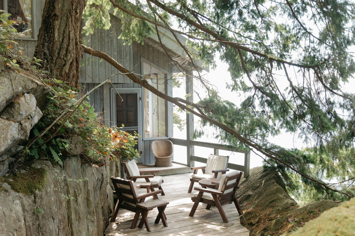 Фотография: Терраса в стиле Эко, Прованс и Кантри, Белый, Бежевый, Дом и дача – фото на INMYROOM Фотография: Терраса в стиле Эко, Прованс и Кантри, Белый, Бежевый, Дом и дача – фото на INMYROOM