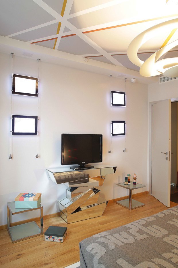 Фотография: Гостиная в стиле Современный, Хай-тек, Минимализм, Эклектика, Квартира, Проект недели – фото на INMYROOM