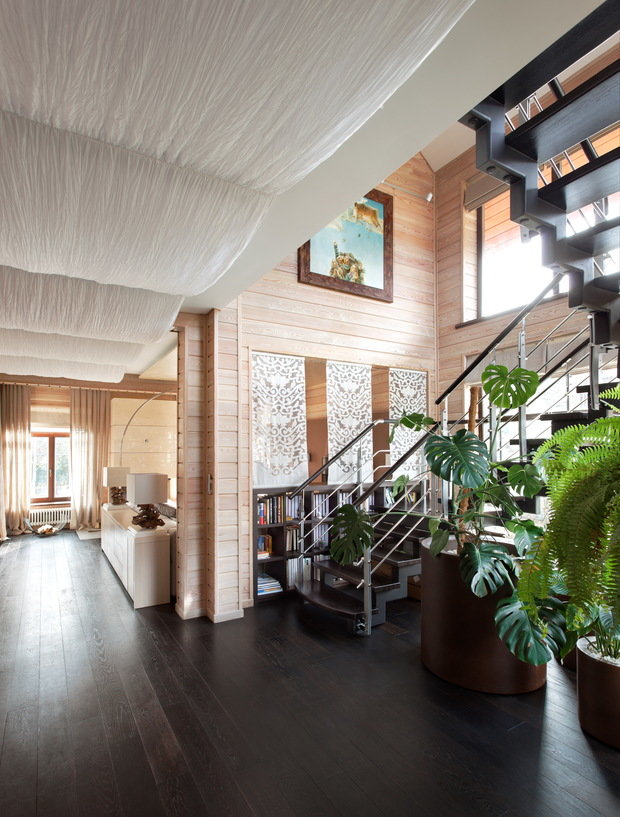 Фотография: Прихожая в стиле Эко, Современный, Дом, Планировки, Artemide, Flos, Galassia, Harlequin, Kravet, Декор, Мебель и свет, Белый, Проект недели, Зеленый, Бежевый, Серый, Оранжевый, Коричневый, Подмосковье, Дом и дача, STUDIO ITALIA DESIGN, Hansgrohe, Духанино, Duralee, Galotty&radice, Cattelan Italia, Miniforms, Kolo, Desiree, Pierantoniobonacina, Leicht, Buschfeld, Fine Art Lamps, Beacon Hill, Таисия Капридова, Дмитрий Марьясов, АБ «Сретенка», современная отделка в типовом доме из бруса, dom-iz-brusa – фото на INMYROOM