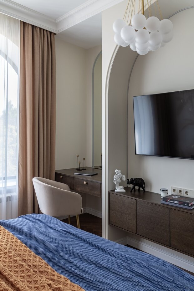 Фотография: Спальня в стиле Классический, Современный, Квартира, Проект недели, Москва, Монолитный дом, 2 комнаты, 40-60 метров, Анастасия Меркулова, Merkulova Design Studio – фото на INMYROOM