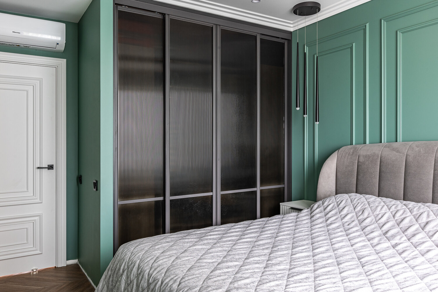 Фотография: Спальня в стиле Классический, Современный, Квартира, Проект недели, 3 комнаты, 60-90 метров – фото на INMYROOM