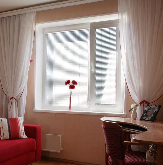 Фотография: Детская в стиле Современный, Квартира, Декор, Советы, как выбрать жалюзи, жалюзи на окна – фото на INMYROOM