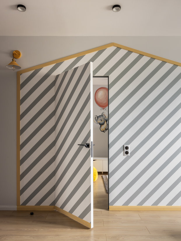 Фото из портфолио Большая и Цветная – фотографии дизайна интерьеров на INMYROOM