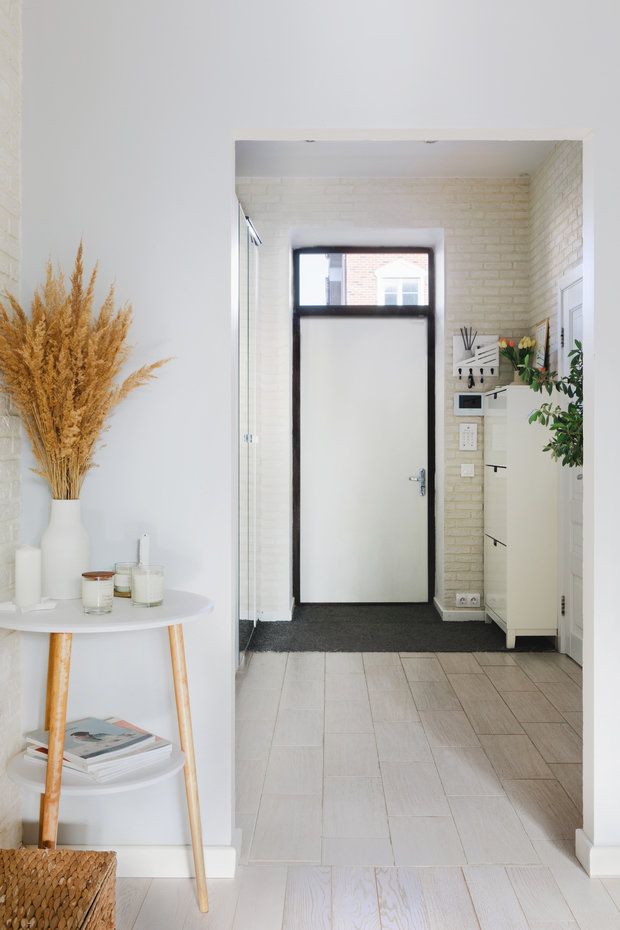 Фотография: Прихожая в стиле Скандинавский, Современный, Проект дня, Холодильник, Дом и дача, Samsung, Таунхаус, 4 и больше, Более 90 метров – фото на INMYROOM