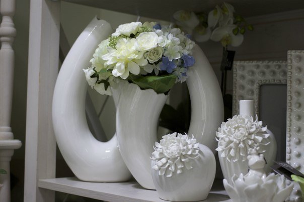 Фото из портфолио Вазы для дома – фотографии дизайна интерьеров на INMYROOM