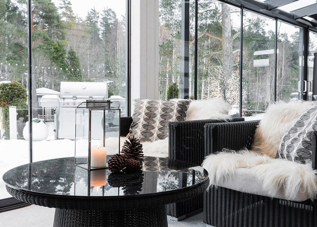 Фото из портфолио Терраса из алюминия и стекла – фотографии дизайна интерьеров на INMYROOM