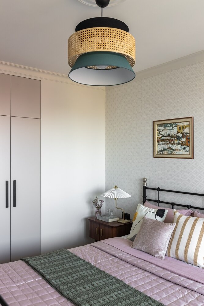 Фотография: Спальня в стиле Скандинавский, Современный, Квартира, Проект недели, Кирпичный дом, 3 комнаты, 60-90 метров, Уфа, Винтажный, Надежда Токарева – фото на INMYROOM Фотография: Спальня в стиле Скандинавский, Современный, Квартира, Проект недели, Кирпичный дом, 3 комнаты, 60-90 метров, Уфа, Винтажный, Надежда Токарева – фото на INMYROOM