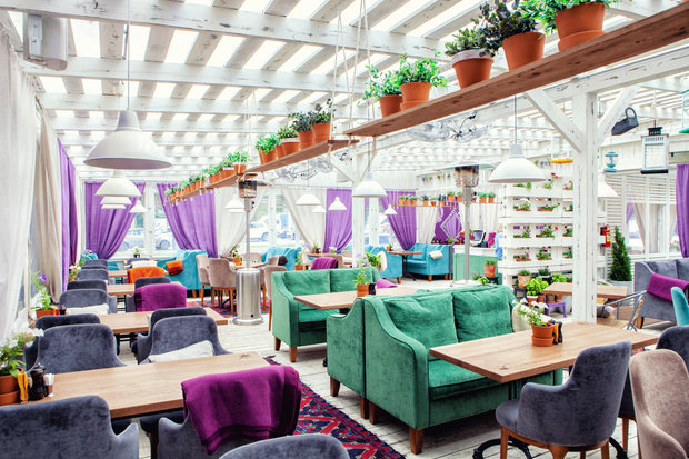 Фото из портфолио Летняя веранда ресторана – фотографии дизайна интерьеров на INMYROOM